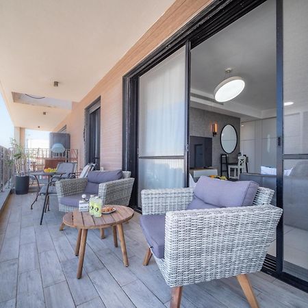 Bat Galim Full Sea View Balcony By Sea N' Rent Appartement Haifa Buitenkant foto